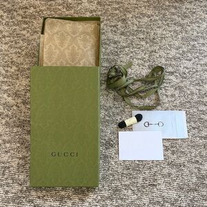 Gucci Olive Green Box with Ribbon and Cards